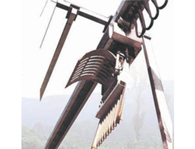 GSCY型鏟抓(zhuā)移動除污(wu)機